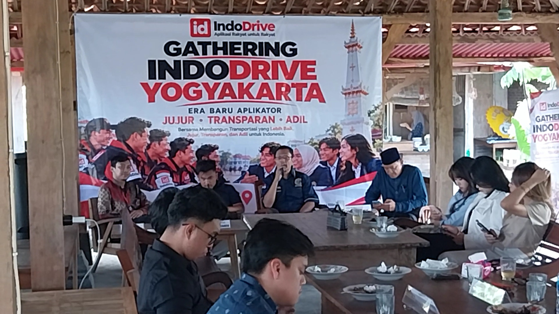 SAATNYA BERUBAH! INDODRIVE DORONG REVOLUSI TRANSPORTASI ONLINE DENGAN MISI TARIF TERJANGKAU DAN KESEJAHTERAAN DRIVER