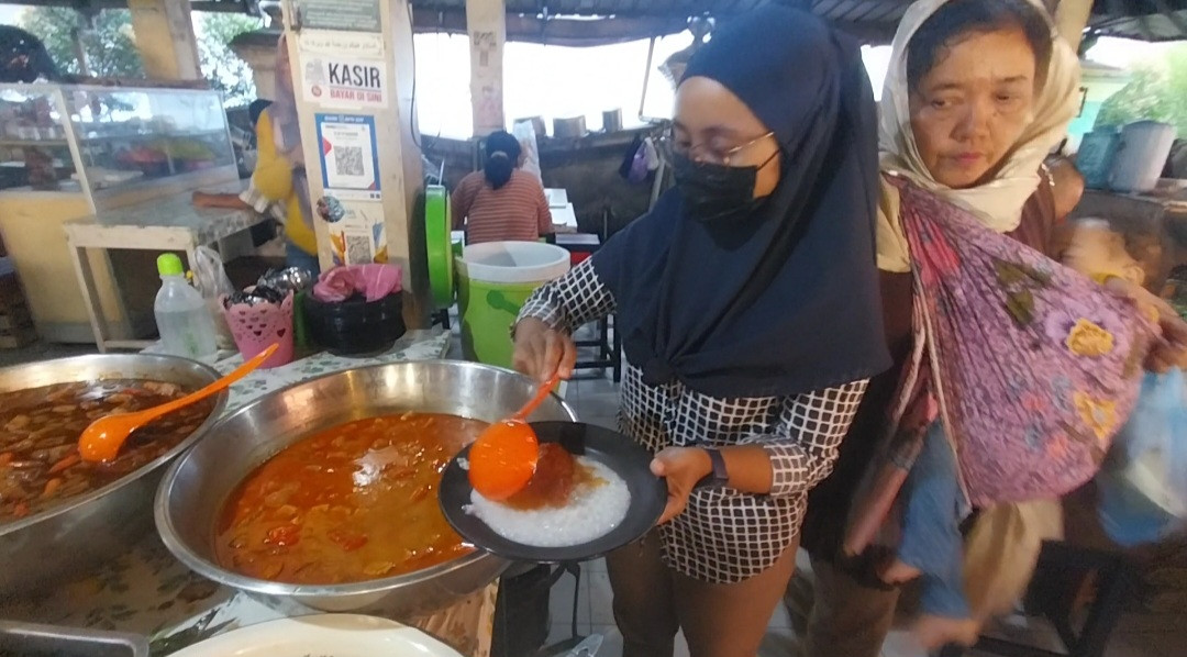 Puluhan Tahun Menjaga Cita Rasa Kuliner Jawa di Pasar Ngasem Yogyakarta