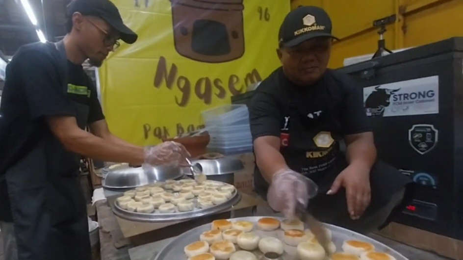 Destinasi Kuliner Wingko Ngasem Pasar Gedhe Solo