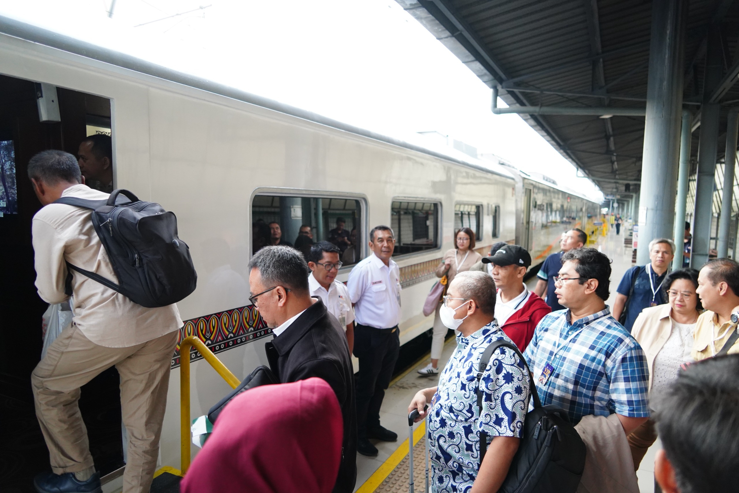 Meningkat! Penumpang KAI Wisata Capai 70.627 Orang Selama 6 Bulan di Tahun 2024