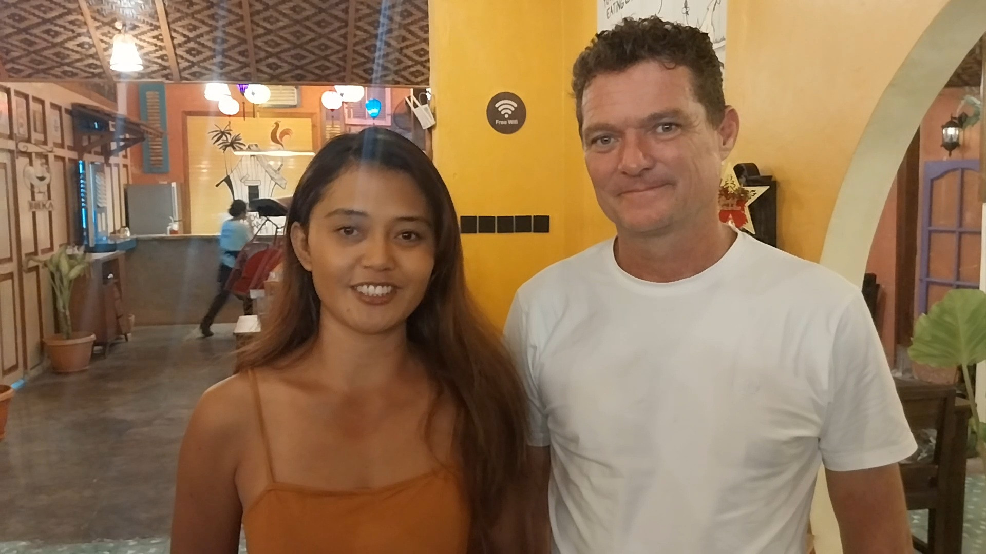 Hampers Natal Berisi Ayam Panggang Khas Belgia Laris Manis di Yogyakarta