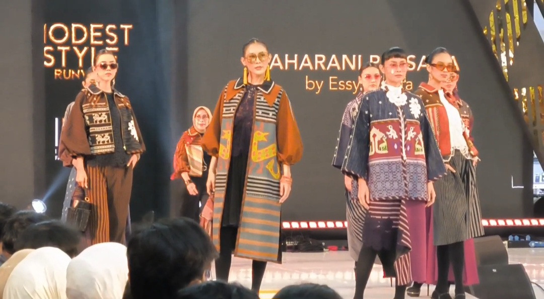 PARADE 4 Modest Style Runway 2026