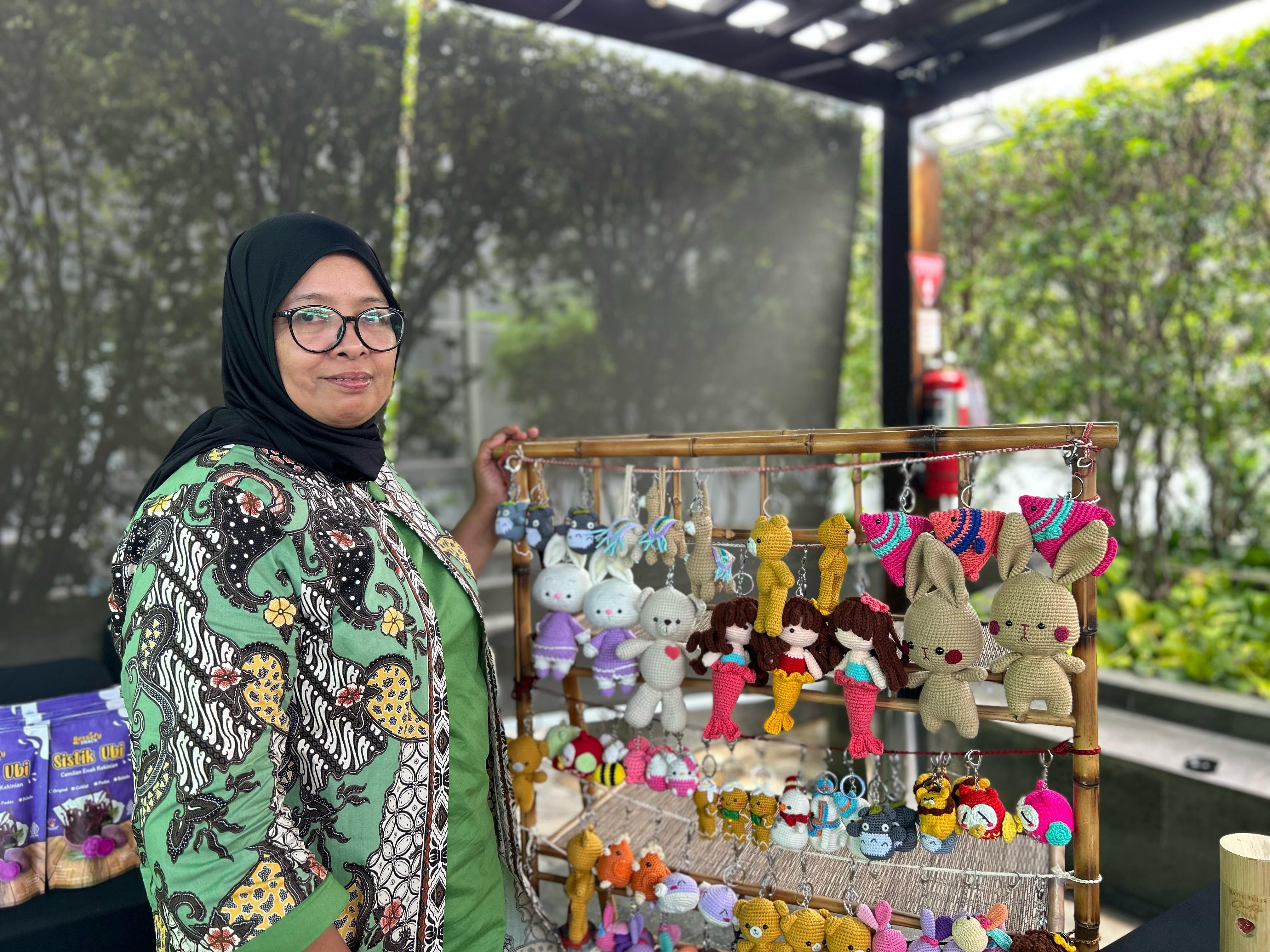 Bersama PNM Mekaar Ibu Supartini "Merajut Ulang Mimpi yang Sempat Runtuh”