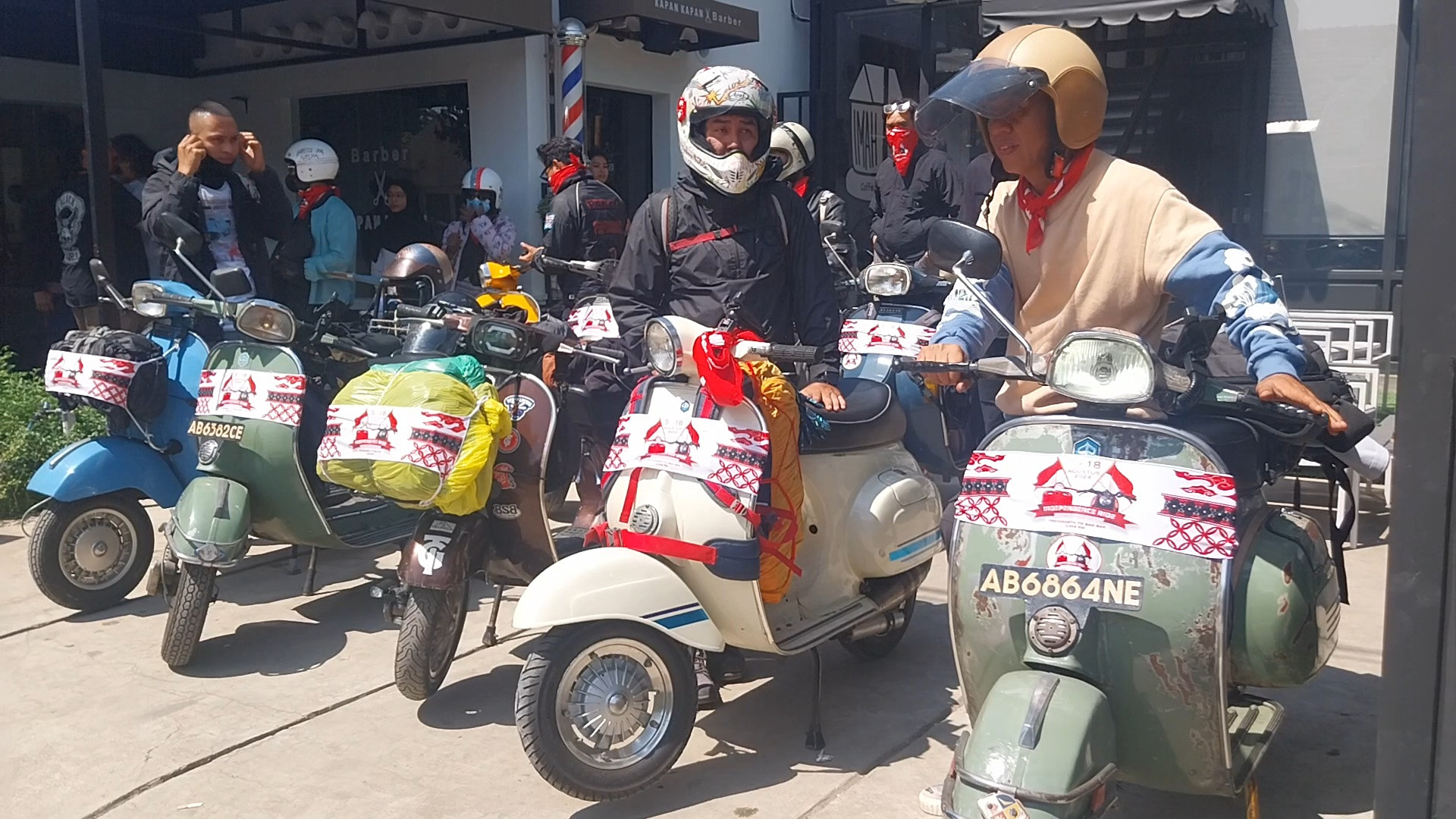 Peringati HUT RI, Komunitas Vespa Lakukan Indepedence Ride Sejauh 2.345 Kilometer Jogja -Bau Bau