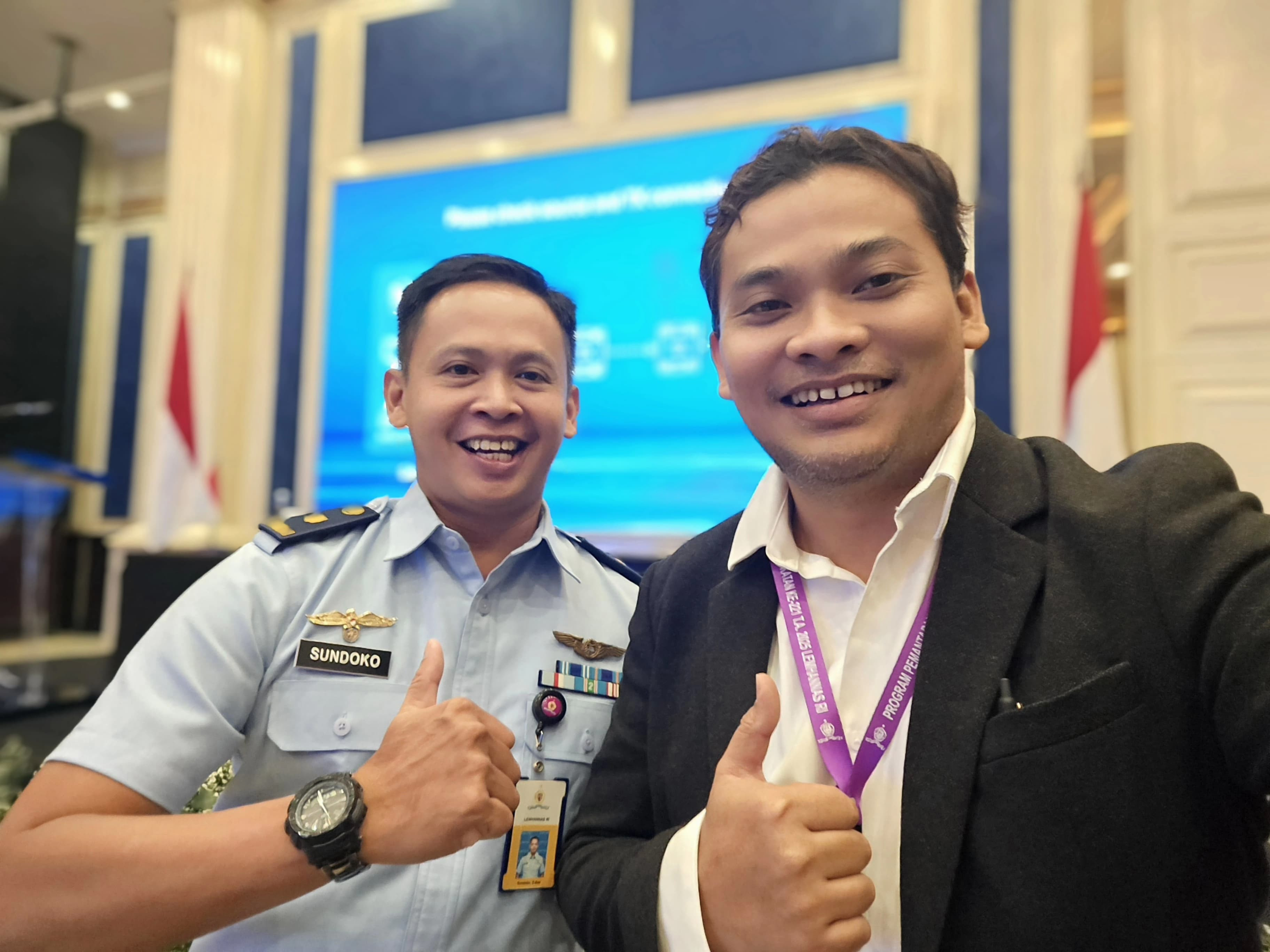 ULASAN STRATEGIS: KOLABORASI LINTAS GENERASI WAJIB JADI SALAH SATU KEBIJAKAN UTAMA MENYONGSONG INDONESIA EMAS 2045 