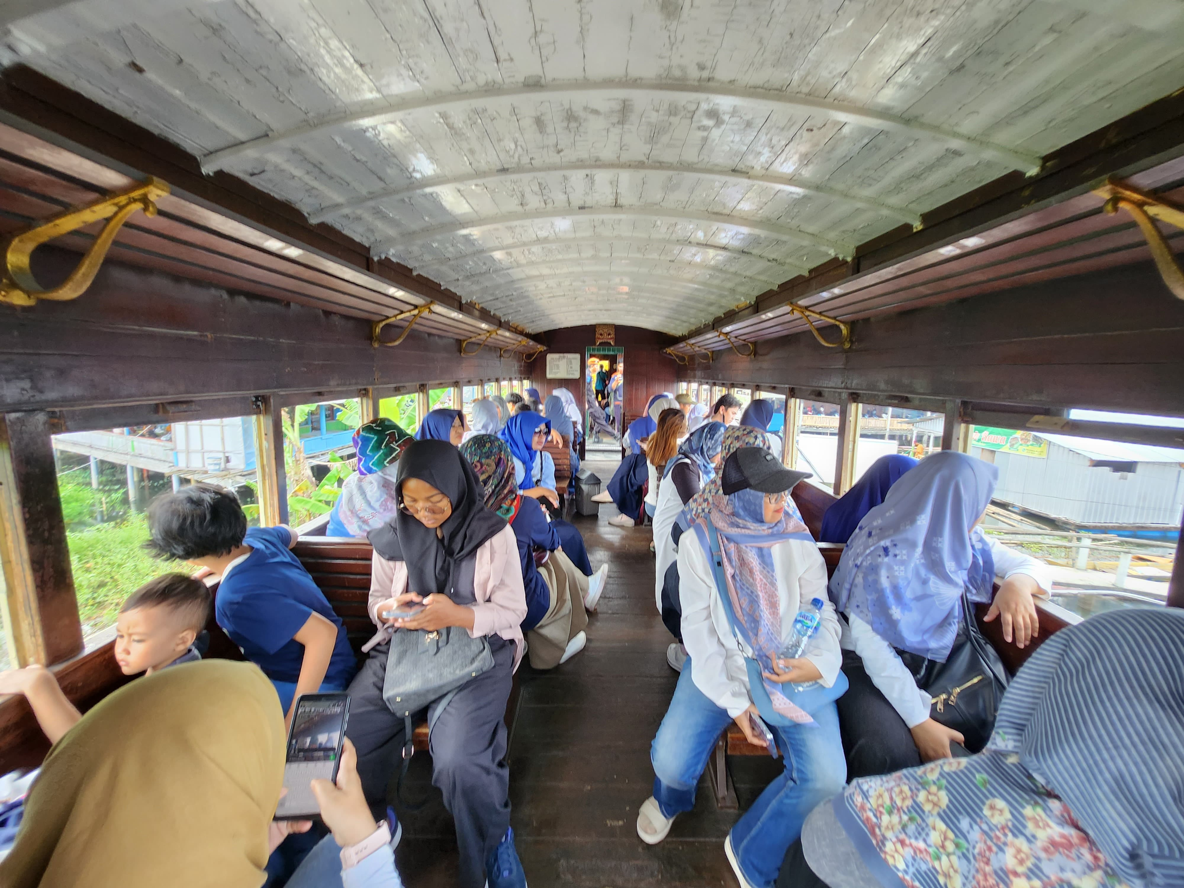 Trend Travelling dengan Kereta Api Meningkat, Bangunan Sejarah Lawang Sewu Hingga Museum Ambarawa Jadi Favorit