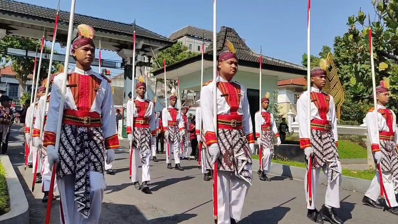 Festival Bregada Rakyat 2024, Mengenalkan Seni Keprajuritan di Kalangan Pelajar di Yogyakarta