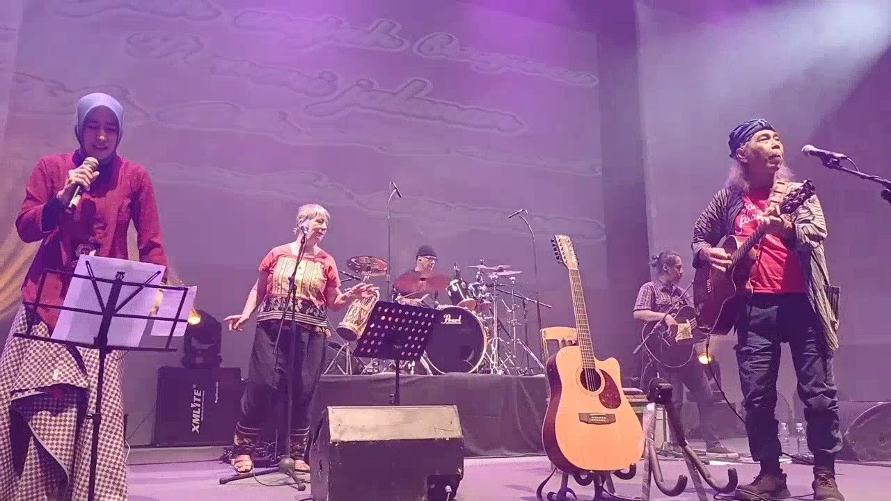 Kesaksian Jalanan, Barock yang Tak Pernah Pudar: 50 Tahun Sawung Jabo dan Sebuah Renungan Musik