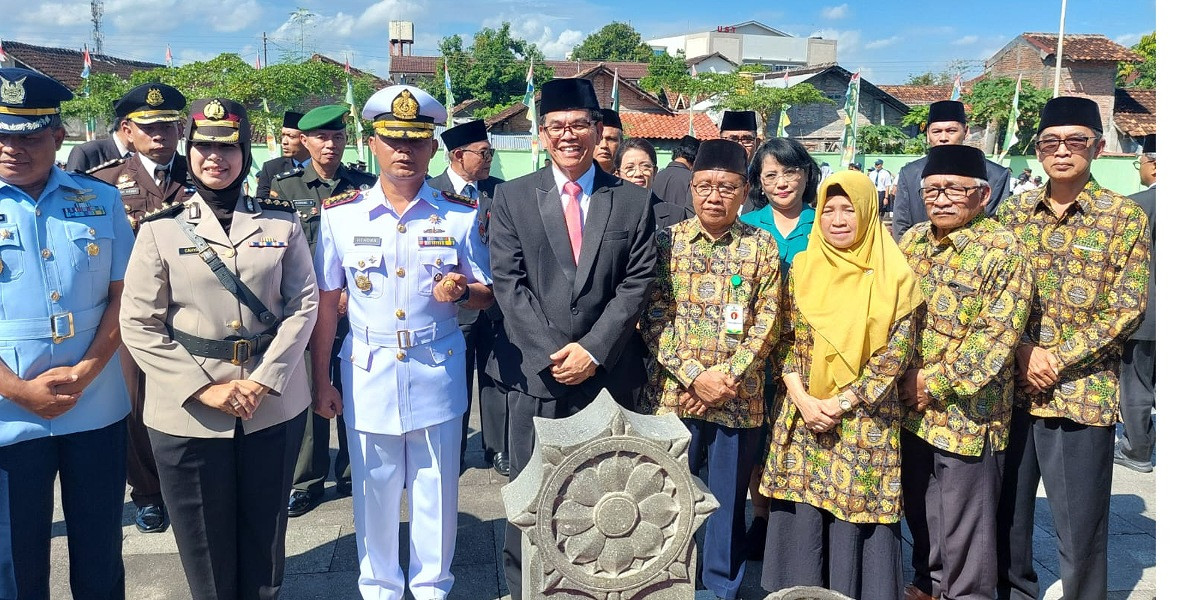 Hardiknas 2026: Refleksi Mendalam Sekjen Perguruan Tamansiswa di Pendopo Agung, Ki Saur Panjaitan: "Sudahkah Kita Tunaikan Amanah Ki Hadjar?"