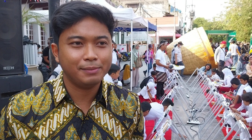 Puluhan Anak Ikuti Event Budaya "Taruntuming Batik" Di Jalan Malioboro Perkuat Sumbu Filosofi Yogyakarta