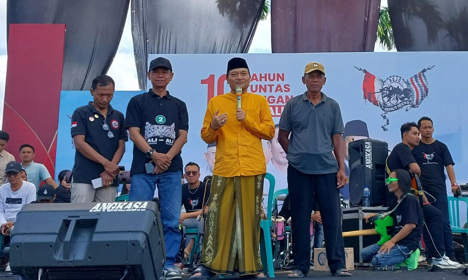 Relawan Rejo Semut Ireng Gelar Tasyakuran Pelantikan Prabowo Gibran di Banyuwangi