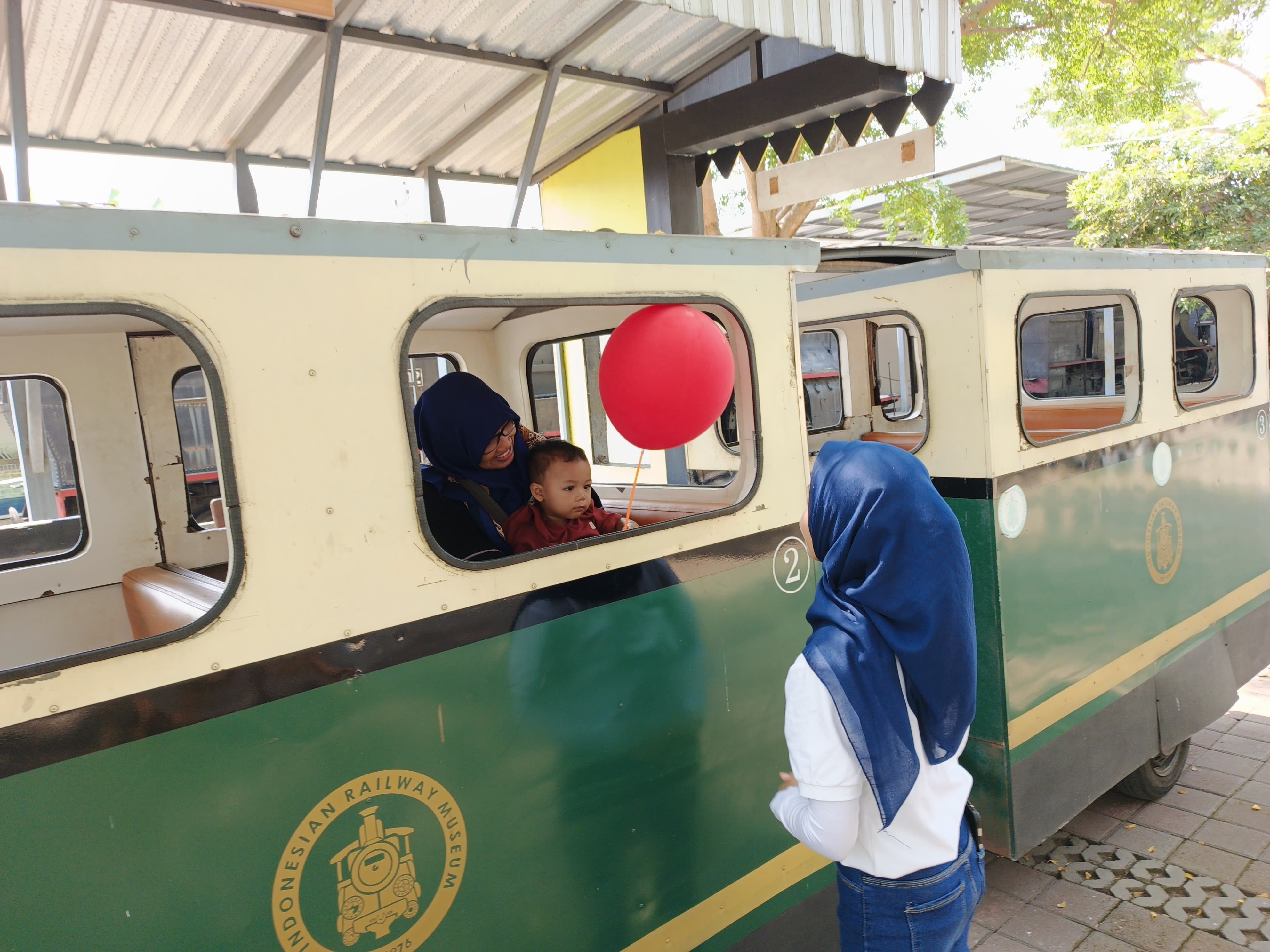 Hari Anak Nasional, KAI Wisata Berbagi Hadiah Unik Hingga Area Playground Untuk Anak-Anak