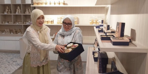 Hampers Lebaran dari D'Bollen Pastry & Coffee by Yanies Cookies Laris Manis